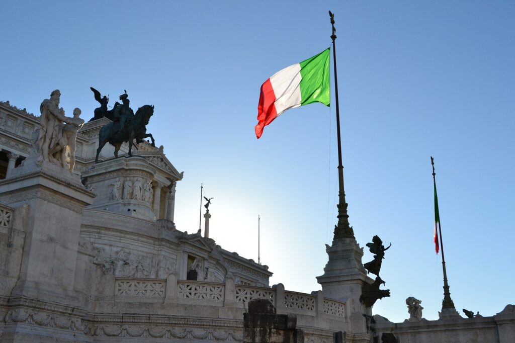 Λύση Ντράγκι στο πολιτικό αδιέξοδο στην Ιταλία - Media