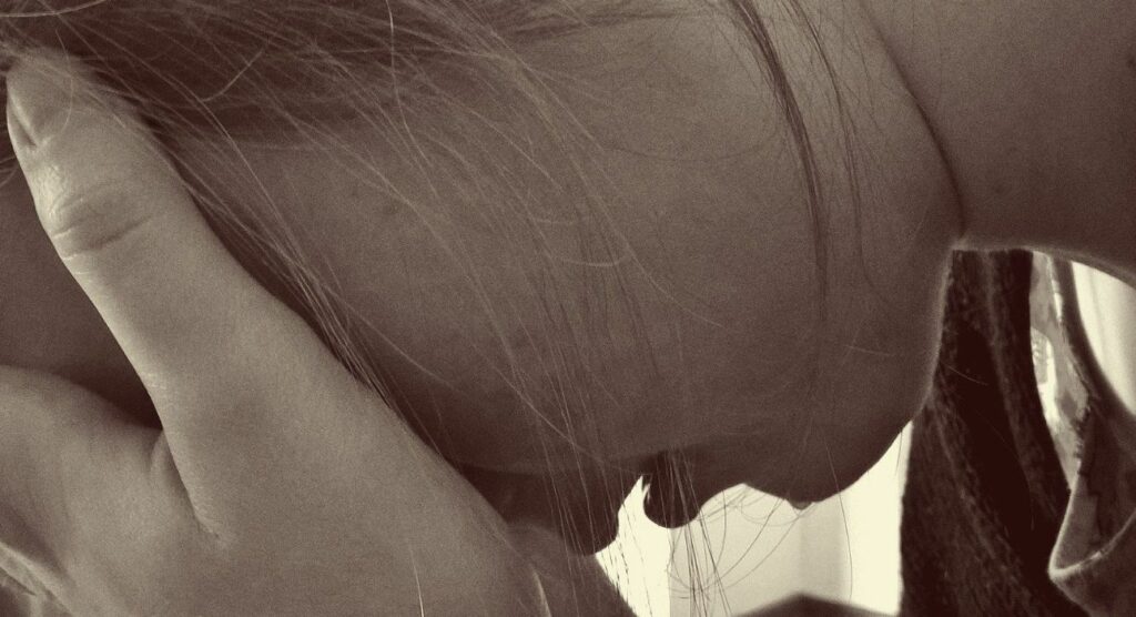 Ρόδος: Μητέρα καταγγέλλει τον πρώην σύντροφό της για σεξουαλική κακοποίηση της 15χρονης κόρης της! - Media