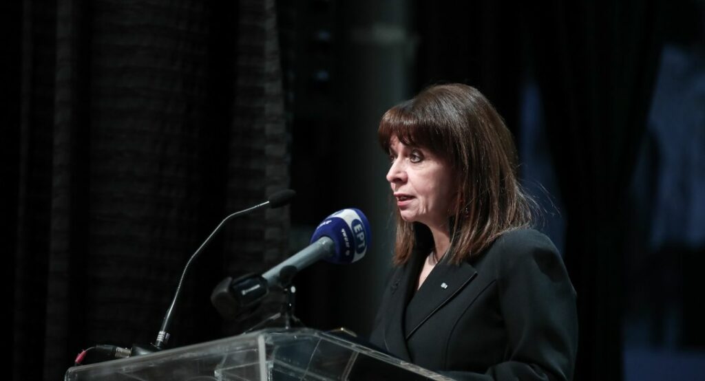 Κατερίνα Σακελλαροπούλου: Λίγο απέχουμε από την υπέρβαση της υγειονομικής κρίσης - Media