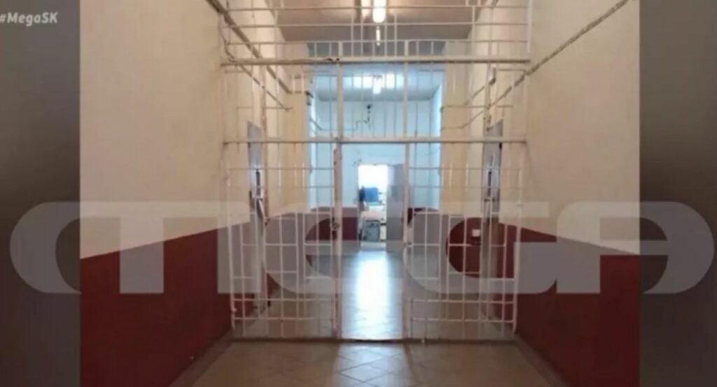 Δημήτρης Λιγνάδης: Τι είπε στον διοικητή των φυλακών (Video) - Media