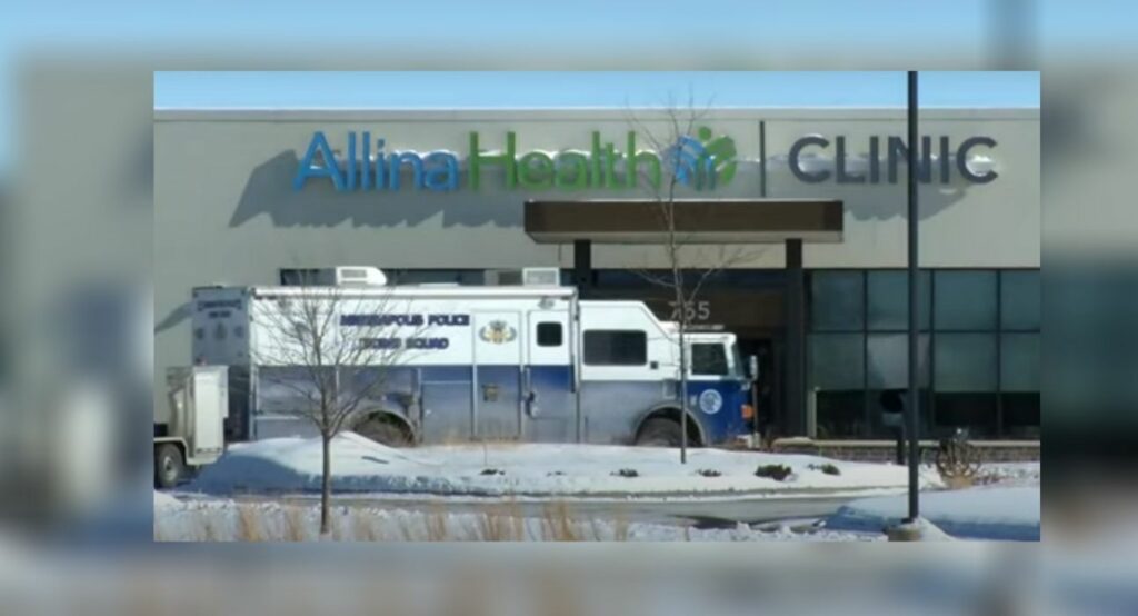 ΗΠΑ: Δυσαρεστημένος πελάτης άνοιξε πυρ σε κλινική - Ένας νεκρός, τέσσερις τραυματίες (Video) - Media