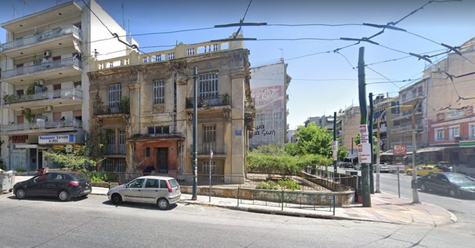 Κατέρρευσε μέρος κτιρίου στην Πατησίων – Εντοπίστηκε ένας άνδρας - Media