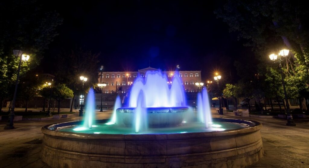 Τα πιο εμβληματικά σιντριβάνια της Αθήνας «ξαναζωντανεύουν» (Photos) - Media