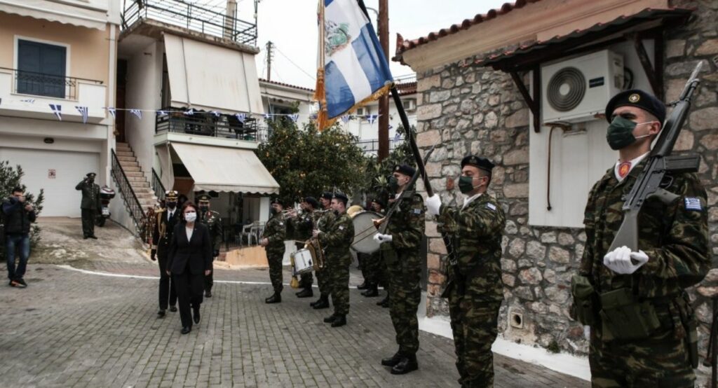Στη Νέα Επίδαυρο η Κατερίνα Σακελλαροπούλου - Media
