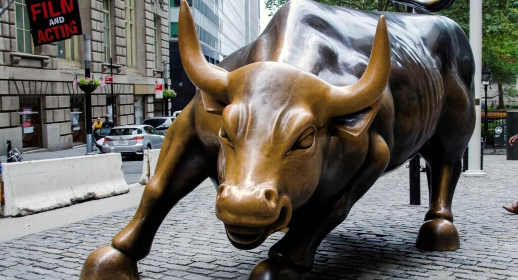 Πέθανε ο Σικελός γλύπτης του Ταύρου της Wall Street - Media
