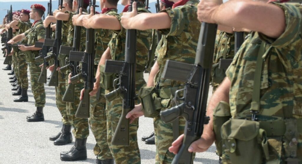 Λέσβος: Θύελλα αντιδράσεων απο την οριζόντια απαγόρευση εξόδου των φαντάρων  - Media