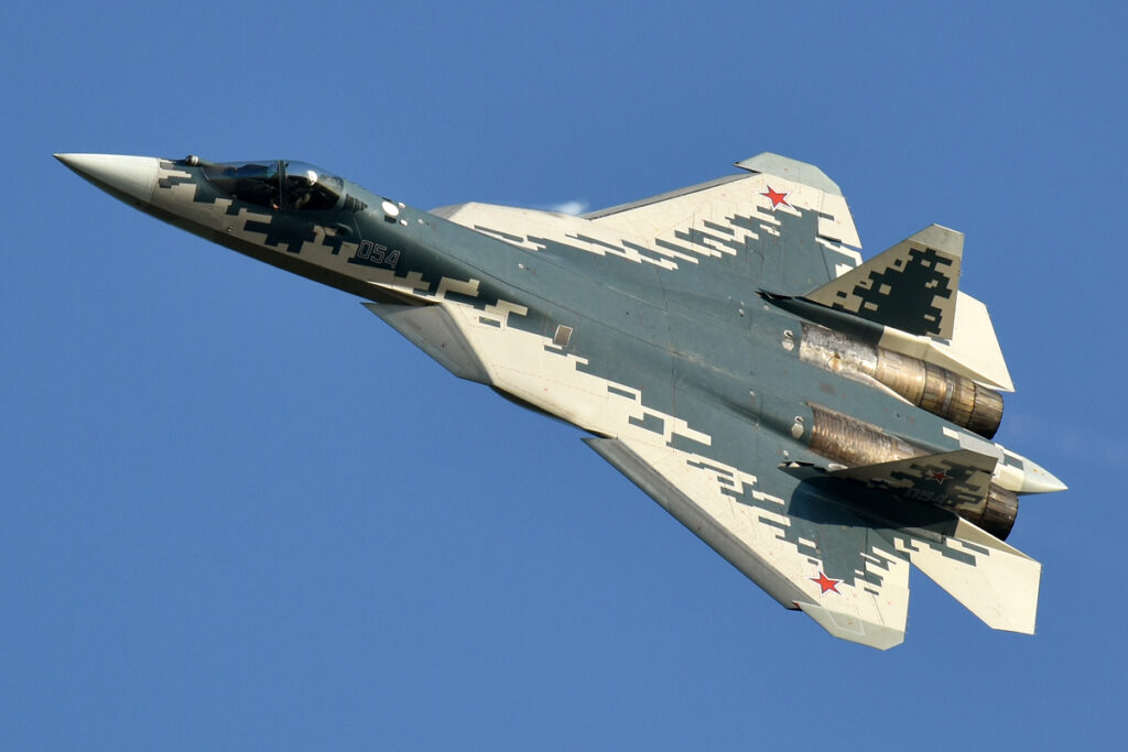 Su-57: Ετοιμάζεται να εξοπλιστεί με υπερηχητικά βλήματα; - Media