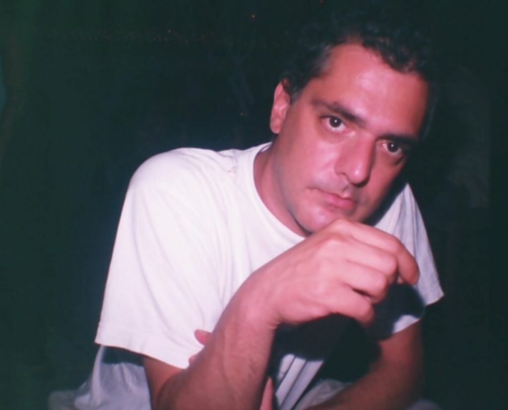 «Έφυγε» από κορωνοϊό ο Τάσος Θεοδωρόπουλος - Media