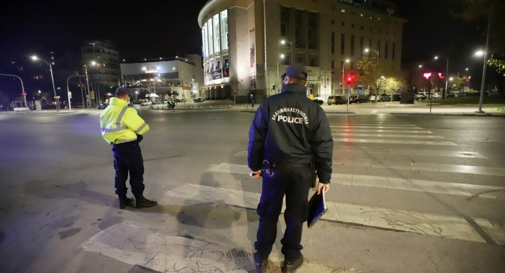 Βατόπουλος: Tο καθολικό lockdown στο τραπέζι της επιτροπής - Media