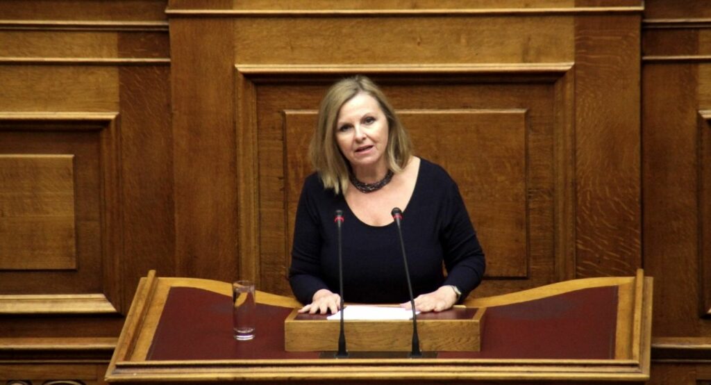 Άννα Χατζησοφιά: «Και για άλλο πρόσωπο λέγεται ότι θα βγουν πράγματα τις επόμενες μέρες» (Video) - Media