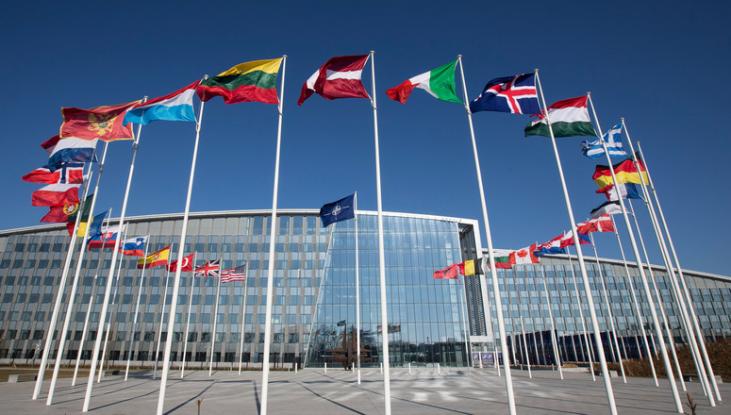 20181004_181014-nato-hq-flags_rdax_775x440.jpg