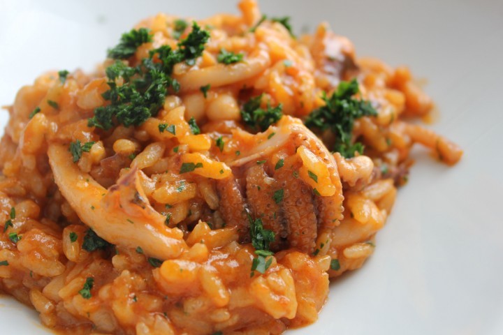 Risotto-con-le-seppie-al-pomodoro (1)