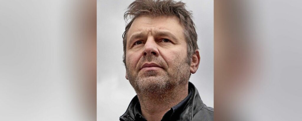 Το συγκινητικό «αντίο» του Απόστολου Γκλέτσου στον Θεόφιλο Βανδώρο (Video) - Media