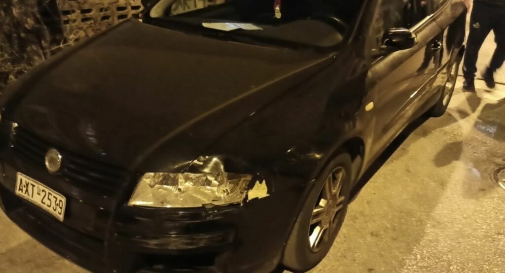 Πανόρμου: «Γλέντι» στο Twitter για το σπασμένο αυτοκίνητο - «Αποπειράθηκε να τους αποσπάσει το όπλο» (Photos) - Media