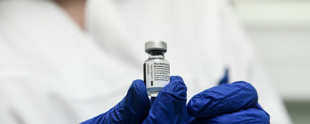 Αυστραλία: Εμβολιασμένος κόλλησε COVID 19 - Media
