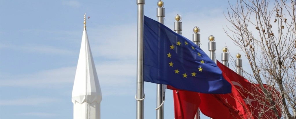 eu-turkey-flags-new-01