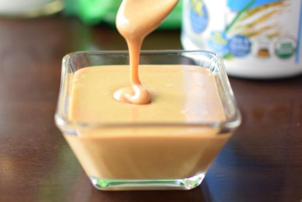 instant-dairy-free-sweetened-condensed-milk-alternative-recipe-feature.jpg
