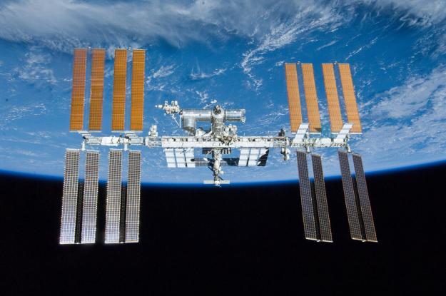 iss.jpg