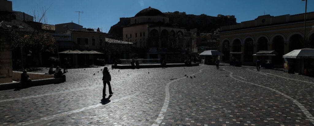 Παράταση lockdown σε Αττική και Θεσσαλονίκη - Άλλες 16 περιοχές σε «βαθύ κόκκινο» - Media