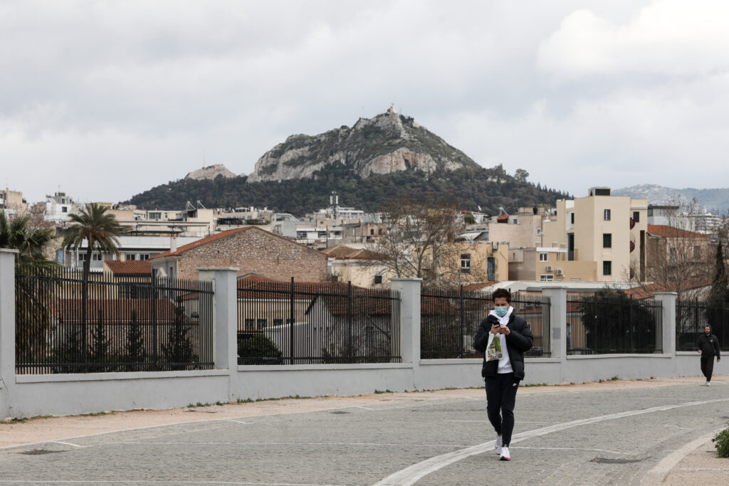 Όλα τα νέα μέτρα του σκληρού lockdown - Media