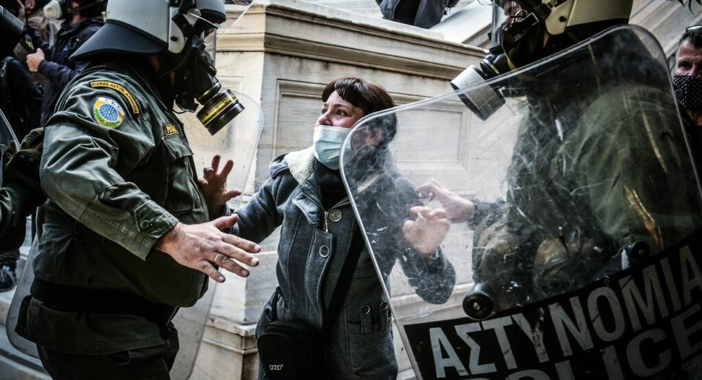 ΜέΡΑ25: «Κύριε πρωθυπουργέ, ισχύει ακόμα το Σύνταγμα;» - Media