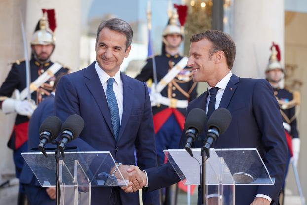 mitsotakis-macron.jpg