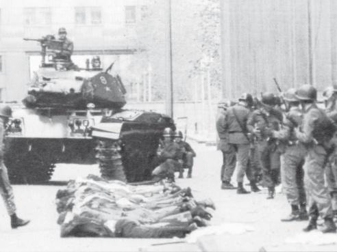 oldphotos_cropped_128948325959.jpg