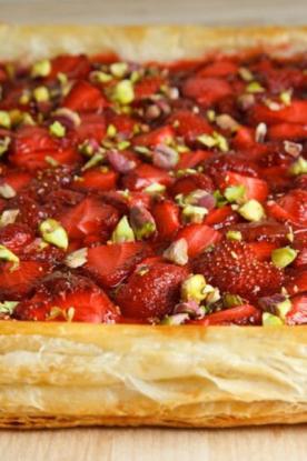 oldphotosstrawberry_tart_5001403538960.jpg