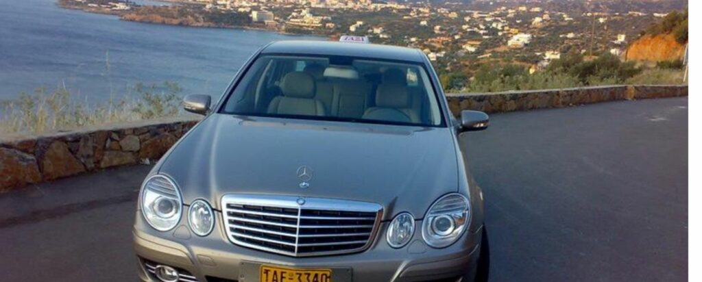 Κρήτη: Οι ιδιοκτήτες ταξί σήκωσαν χειρόφρενο και «έπιασαν» μεροκάματο στο χωράφι (Video) - Media