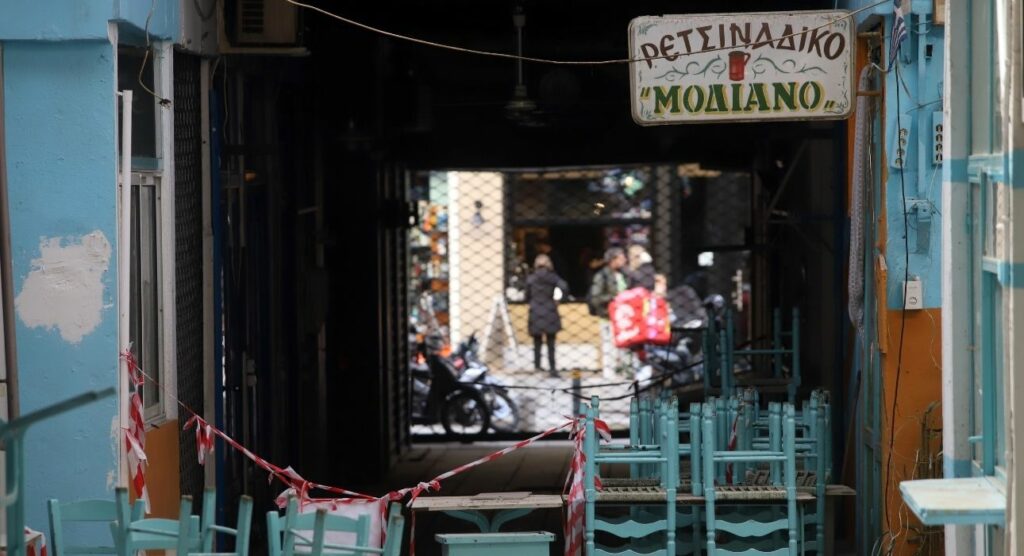 Θεσσαλονίκη:  Ανιχνεύθηκαν στα λύματα η βρετανική και νοτιοαφρικανική μετάλλαξη - Media
