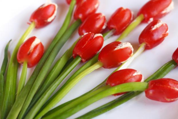 tulip-tomatoes-appetizer-.6.jpg