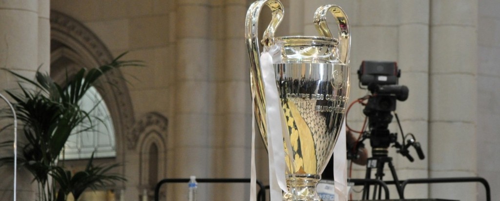 Uefa-trophy-new