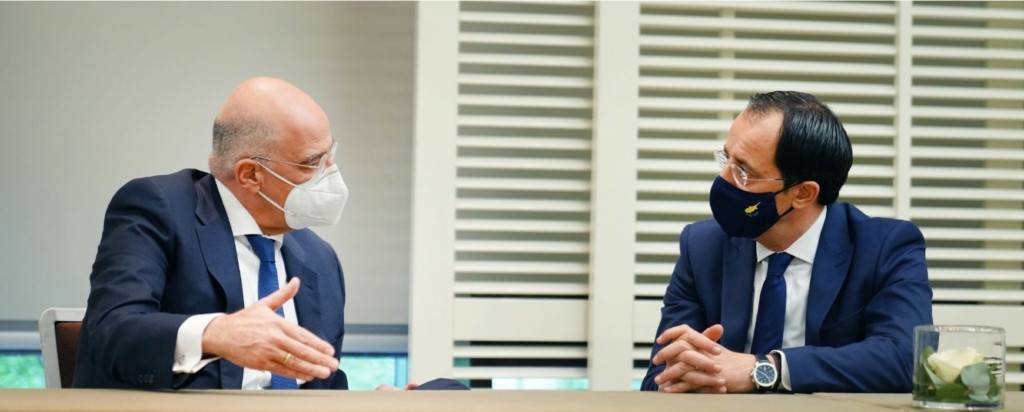 dendias_pentameris_new