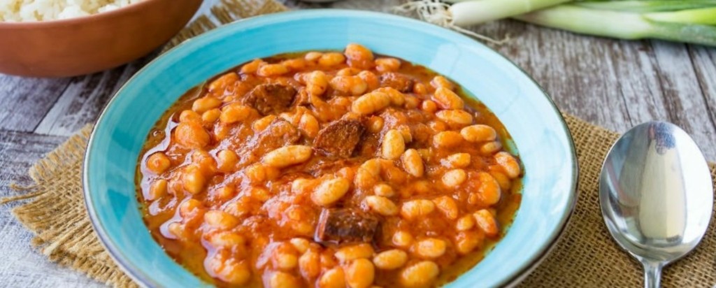 duduklude-kuru-fasulye-tarifi