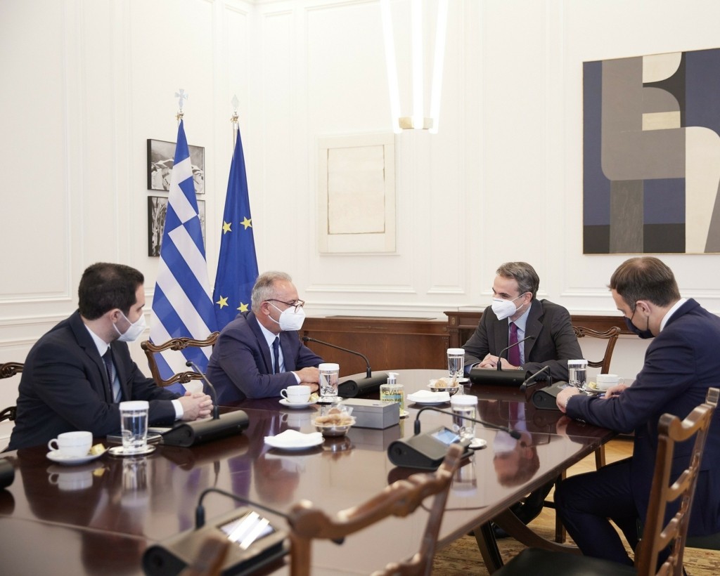 mitsotakis-maximoy