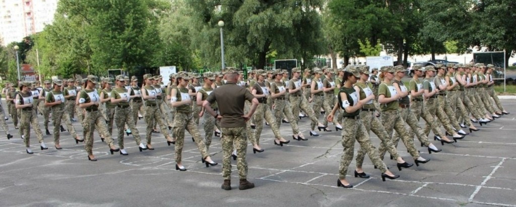 ukraine_women_soldiers_new
