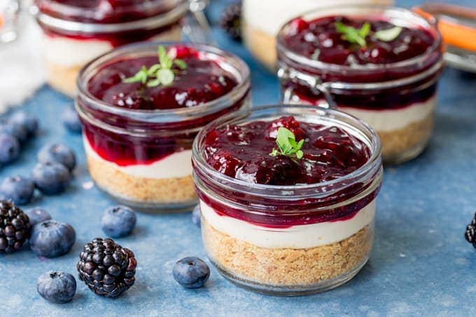 No-Bake-Mason-Jar-Individual-Blueberry-Cheesecake-wide-FS-1