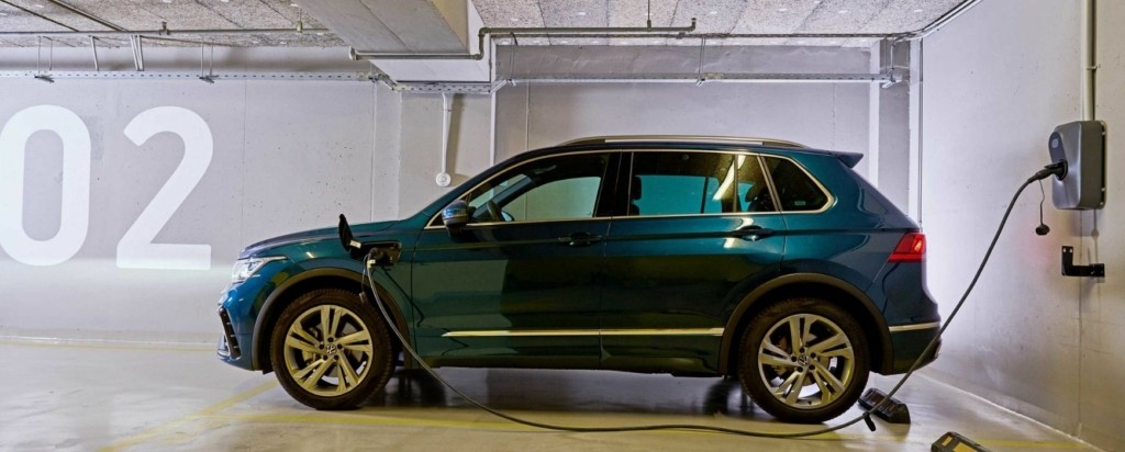 cosmote_car-new