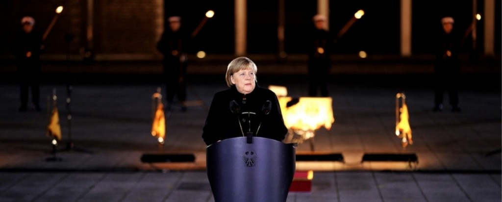 Merkel-new (4)