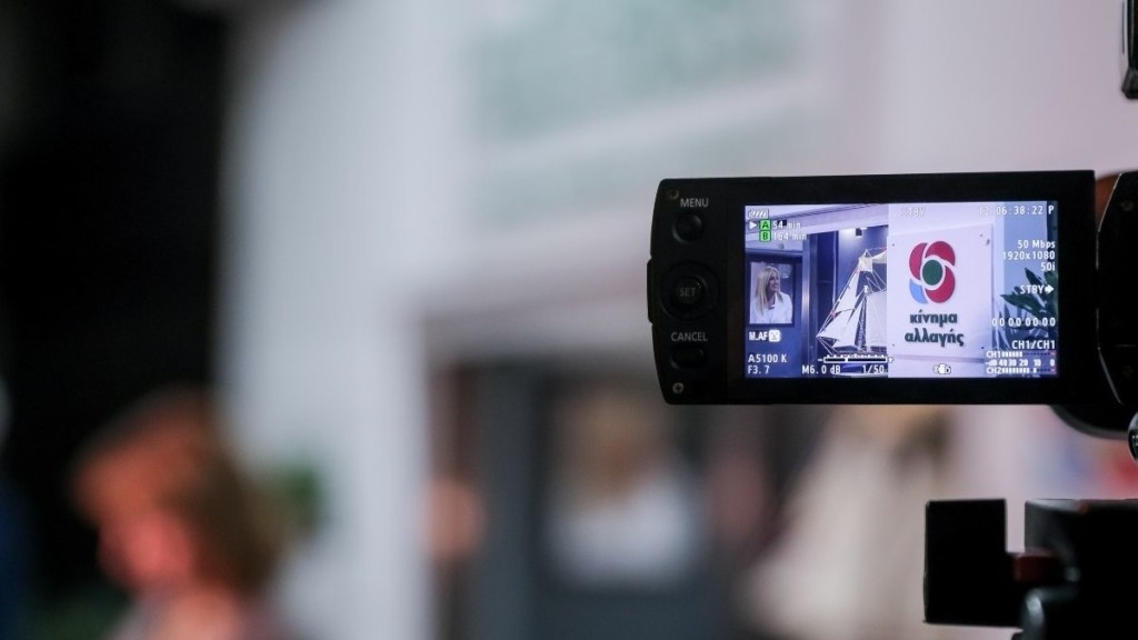 androulakis_backstage_new