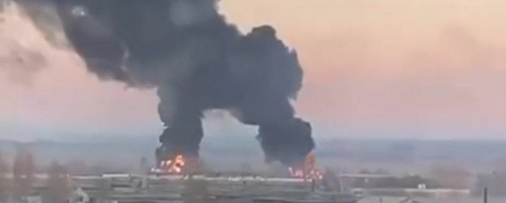 Kiev refinery explotion_new