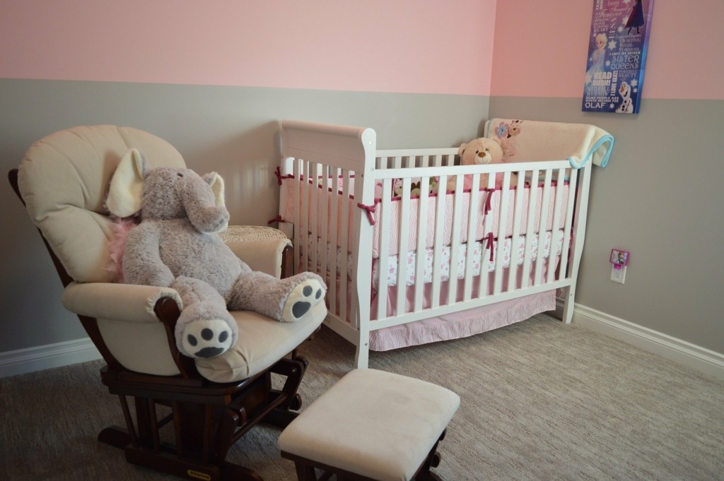 nursery-g16f3382e3_1920