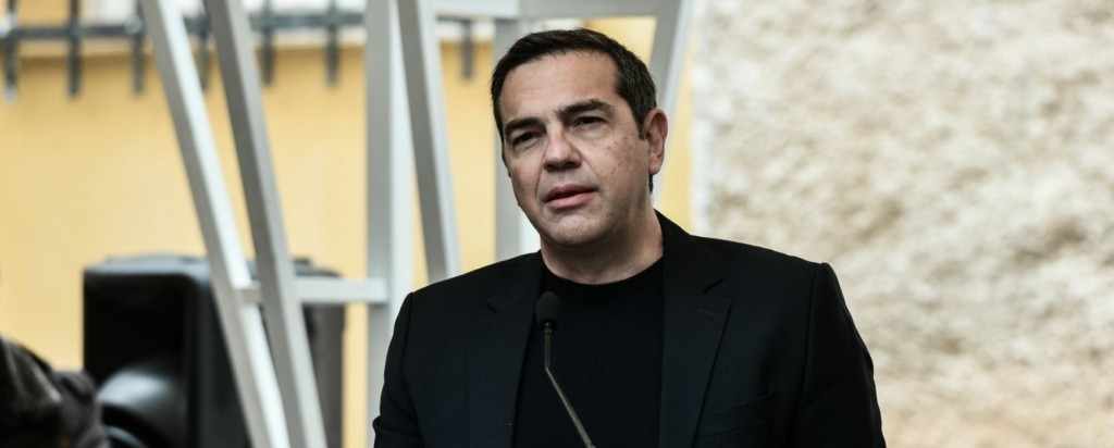 tsipras_kideia_new