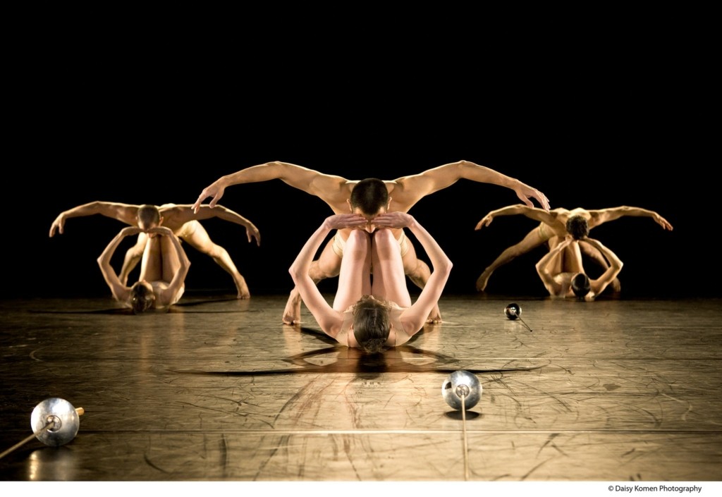 GNO_3 Rooms – PETITE MORT by Jiří Kylián – photo Daisy Komen (1)1