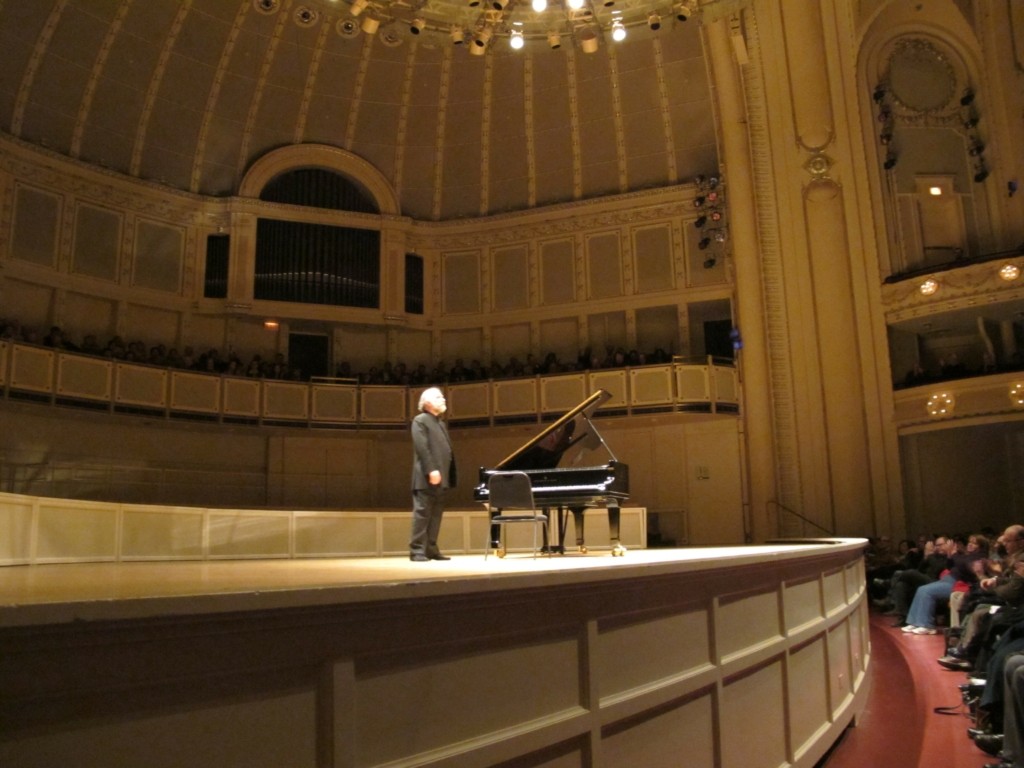 Radu_lupu_at_chicago_symphony_orchestra