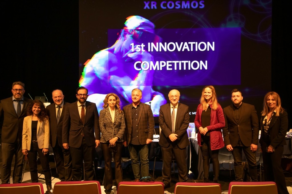11-XR-Cosmos