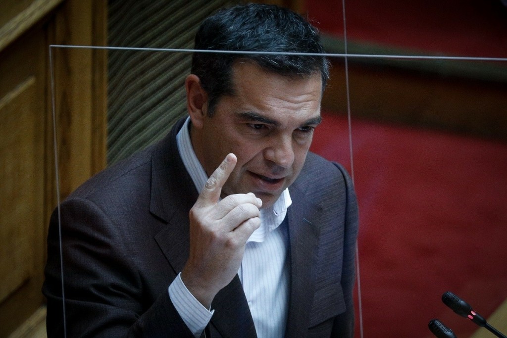 TSIPRAS-VOULI265