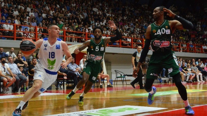 w31-213717larisapanathinaikos021
