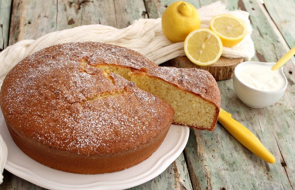 Torta-allo-yogurt-e-limone-1-1024×683 (1)