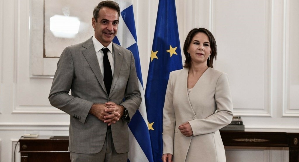 mitsotakis_baerbock_new